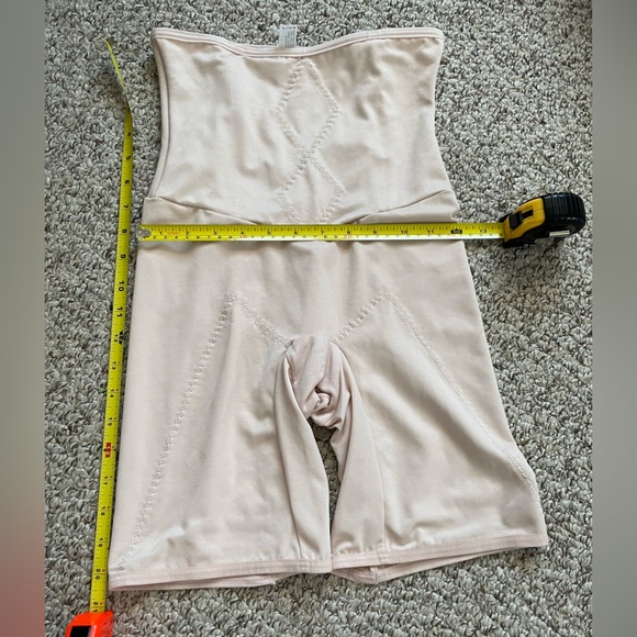 Flexxees by Maidenform Shapewear Medium Bra Line to Mid Thigh Biketard - Picture 2 of 7